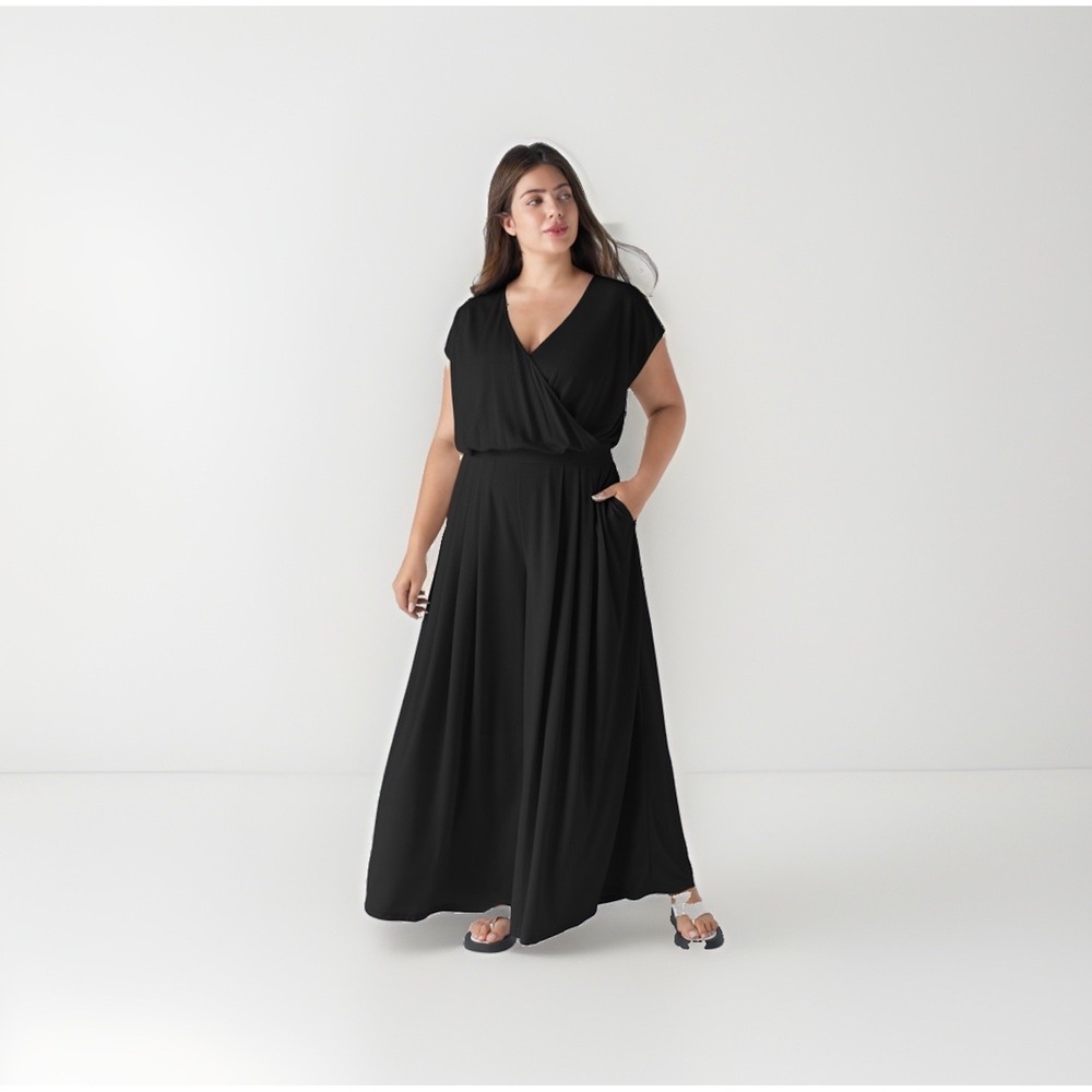 Halara V-Neck Short Sleeve Pocket Wide Leg Flowy Waffle Black 1X Jumpsuit NWT